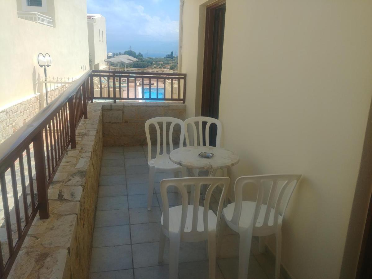 הרסוניסוס Frida Village מראה חיצוני תמונה